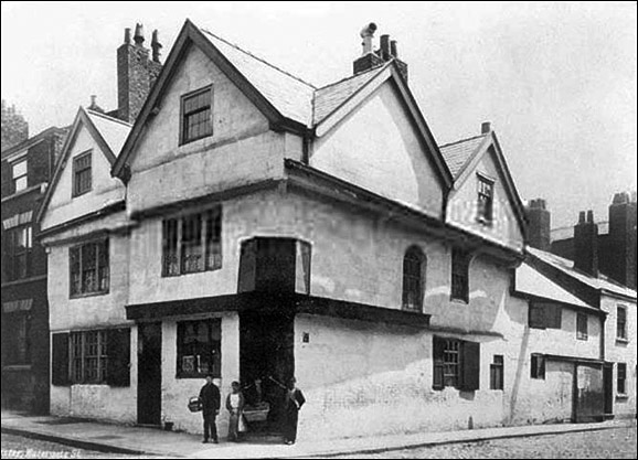 the yacht inn