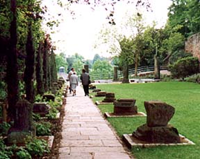 roman garden today