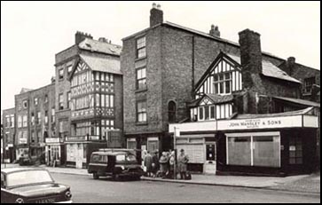 crown vaults 1969