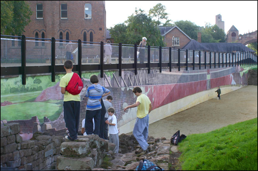 mural at amphitheatre