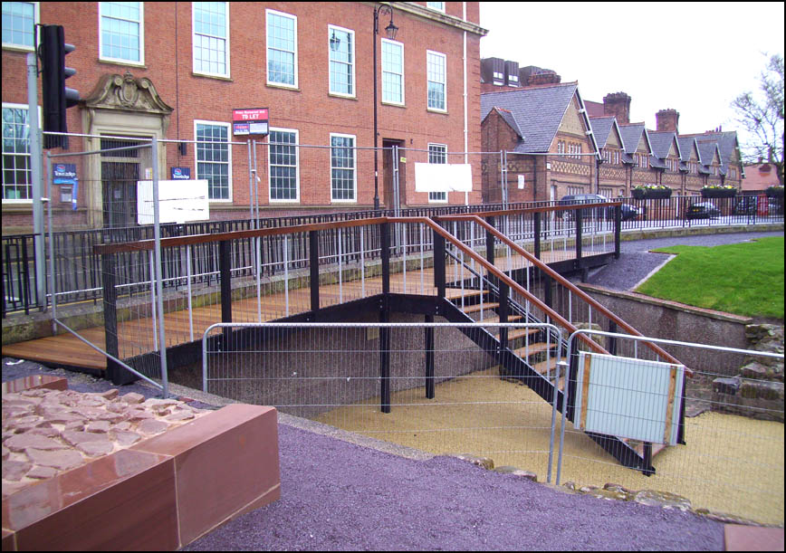 amphitheatre walkway april 2010