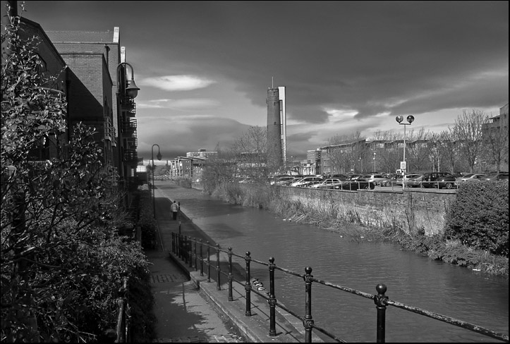 chester canal from hoole lane bridge 2013