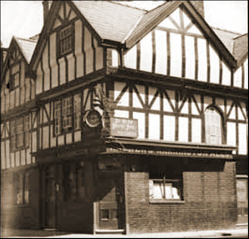 yacht inn
