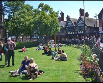 cathedral green picnickers