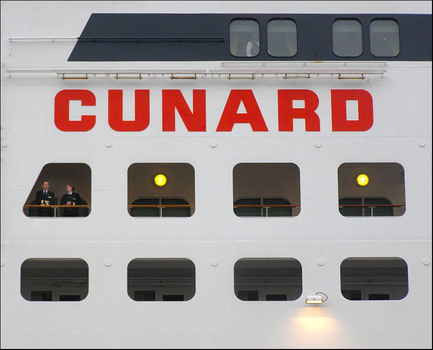 queen mary 2