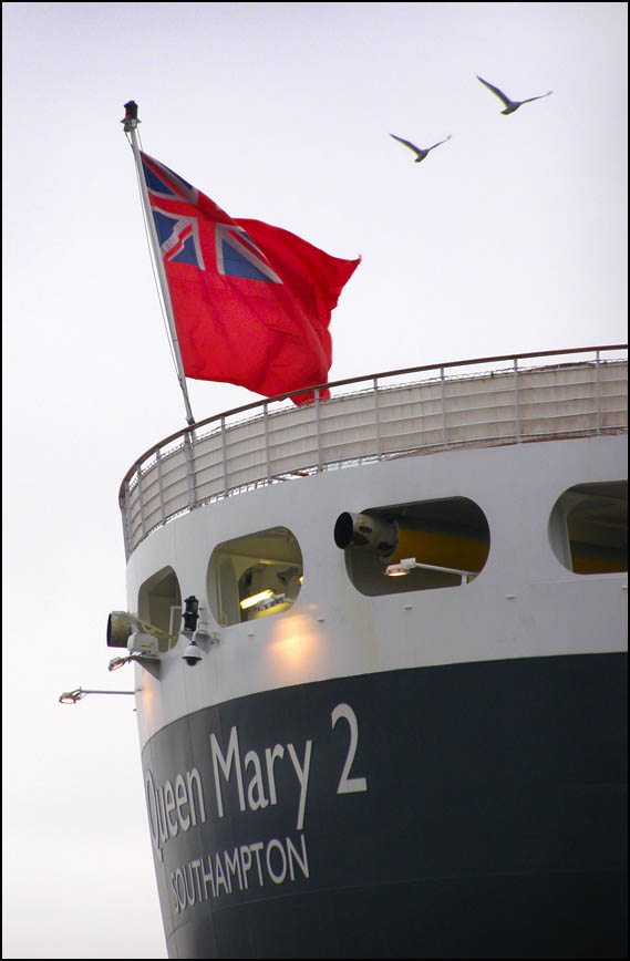 queen mary 2