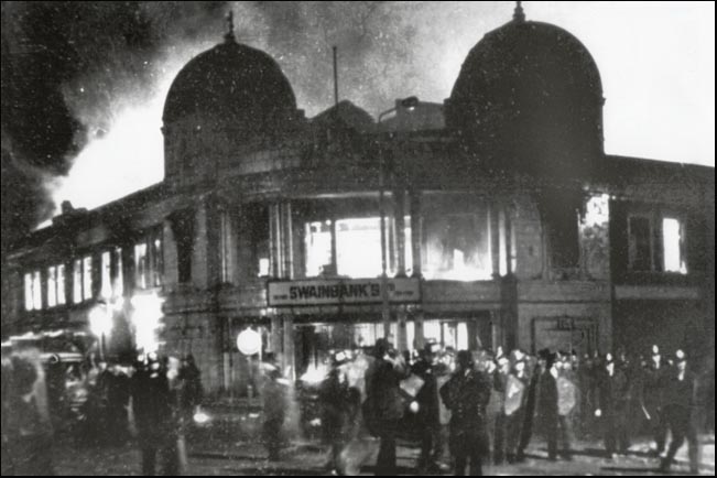 the rialto burning, Summer 1981